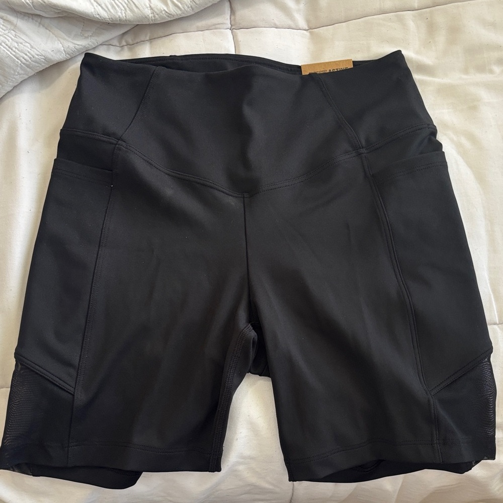 PINK Ultimate V High Waist 6” Black Bike Shorts